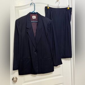 Womens navy skirt suit